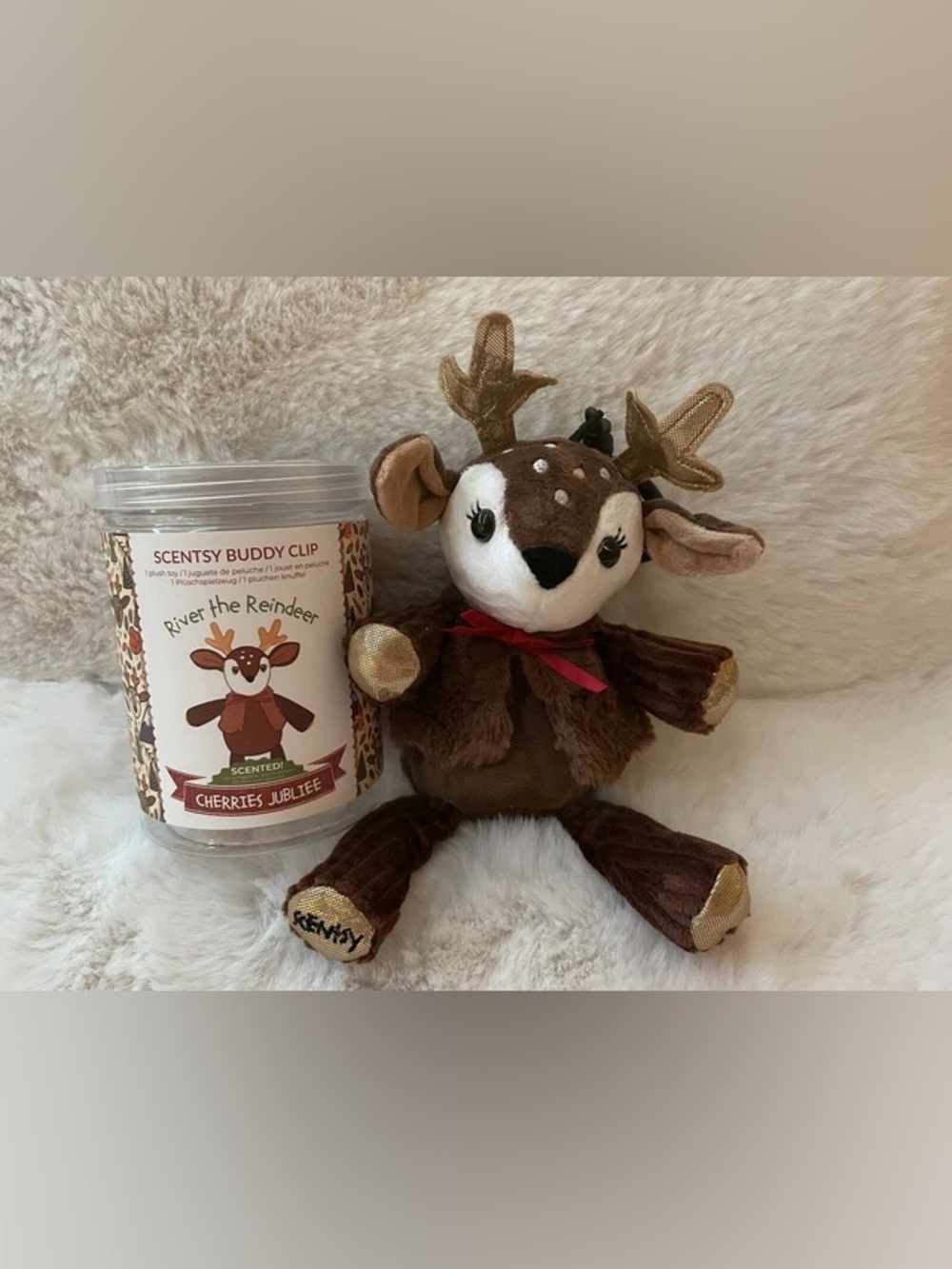 Scentsy River the Reindeer Buddy Clip- NEW- $18